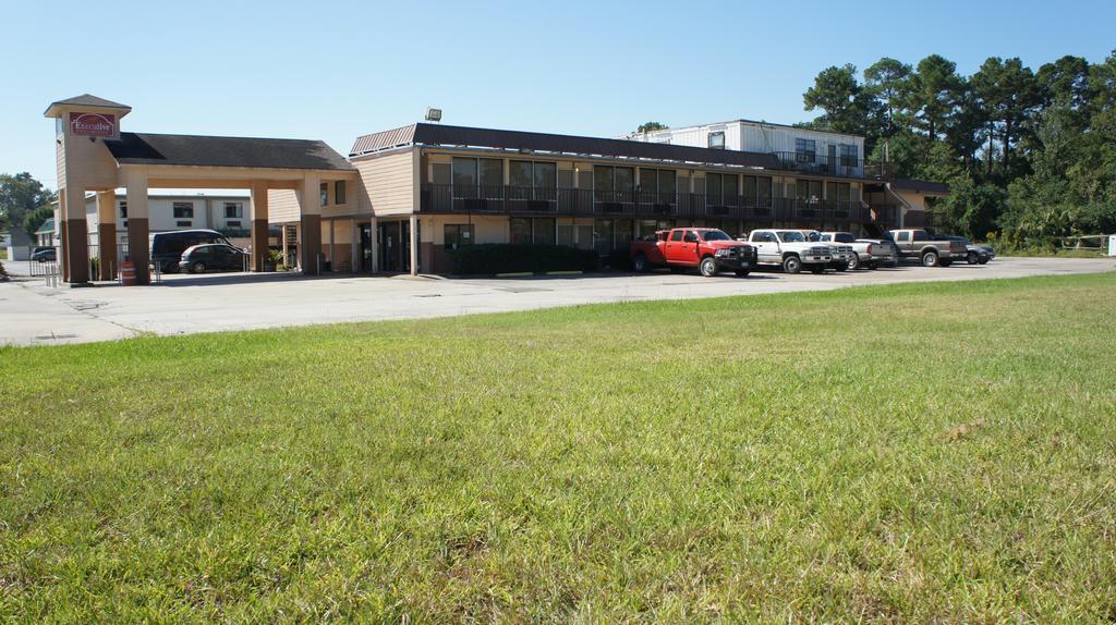 Executive Inn & Suites Orange Exterior foto